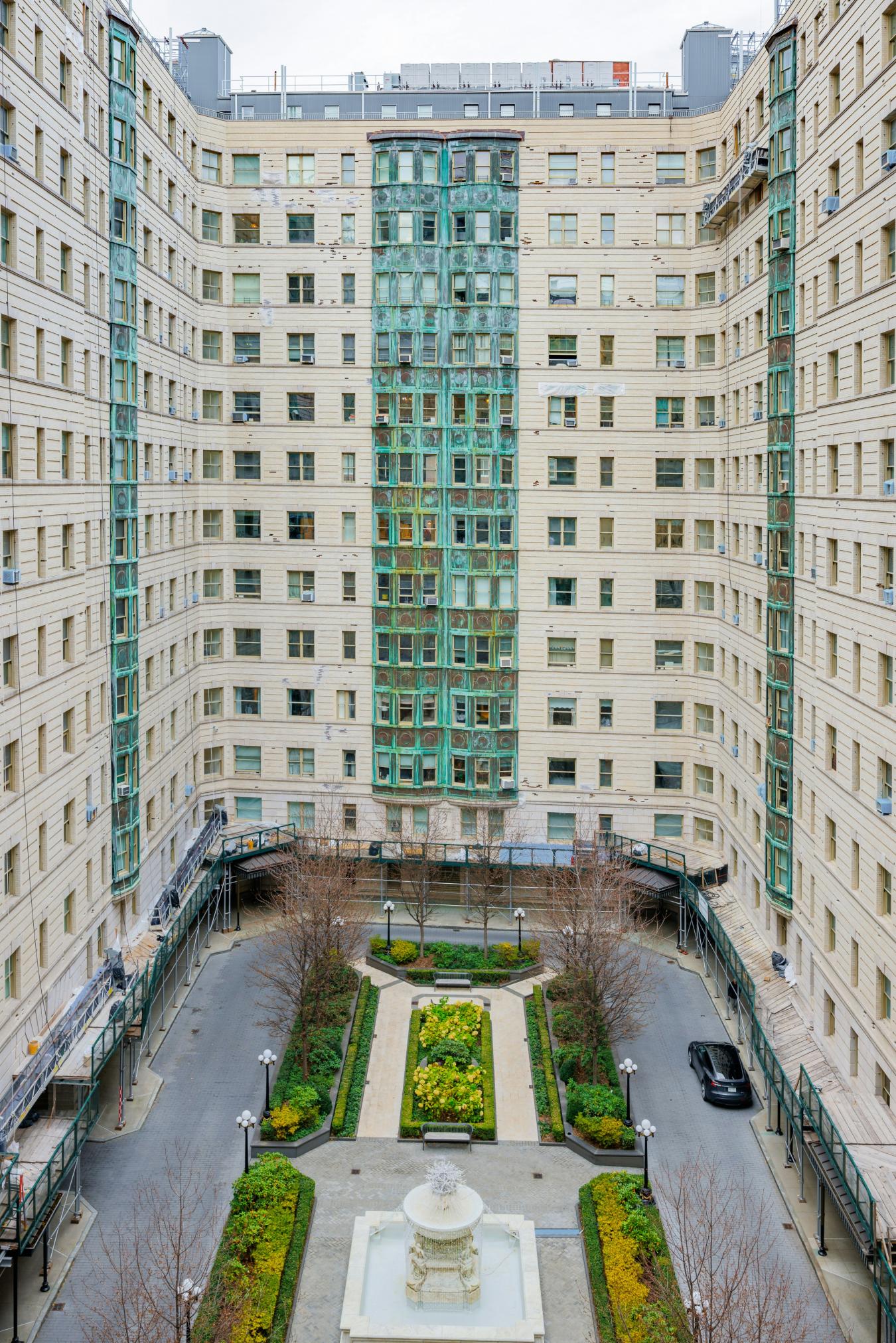 New York, New York, 10024, United States, 3 Bedrooms Bedrooms, ,3 BathroomsBathrooms,Residential,For Sale,2001271