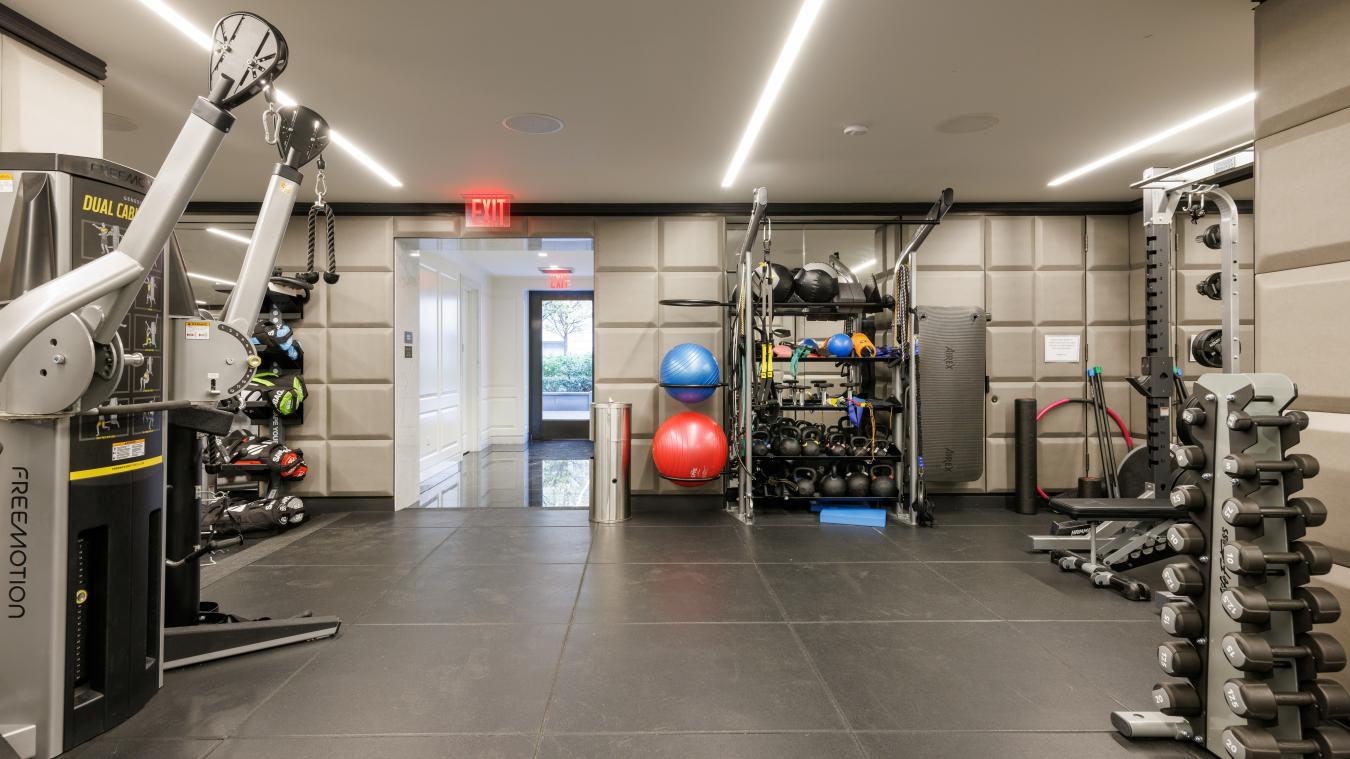 New York, New York, 10024, United States, 3 Bedrooms Bedrooms, ,3 BathroomsBathrooms,Residential,For Sale,2001271