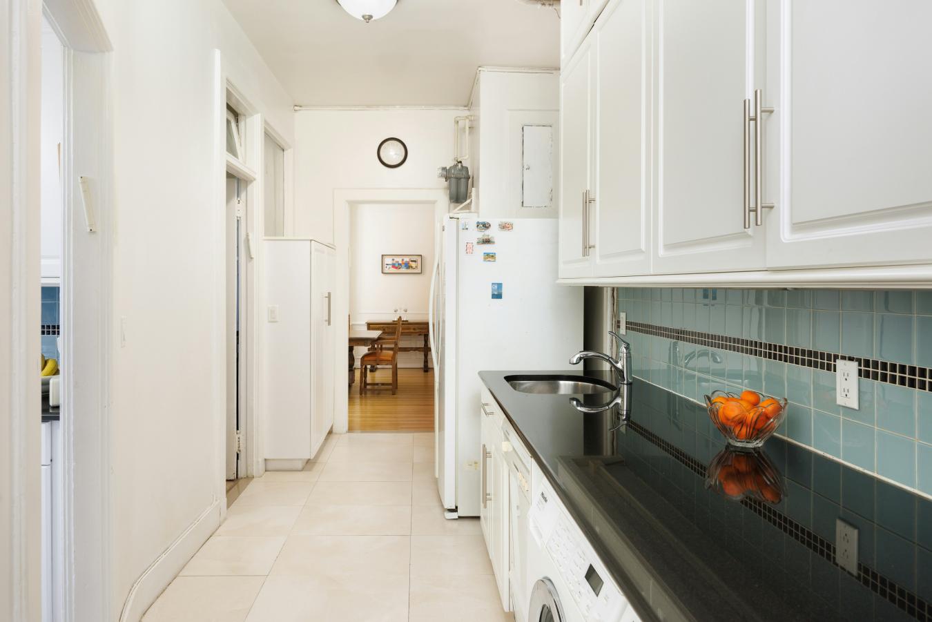 New York, New York, 10024, United States, 3 Bedrooms Bedrooms, ,3 BathroomsBathrooms,Residential,For Sale,2001271