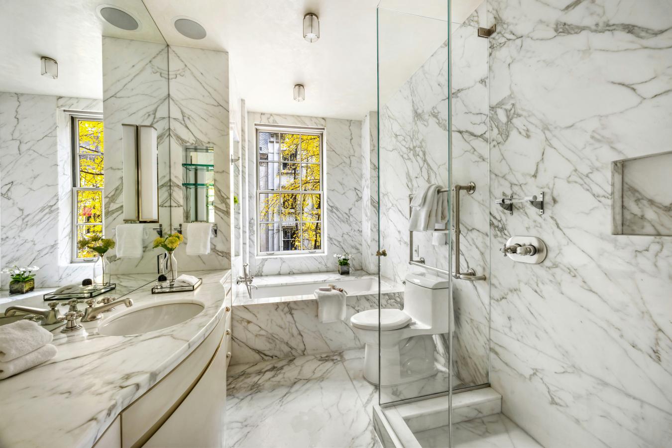 New York, New York, 10021, United States, 2 Bedrooms Bedrooms, ,3 BathroomsBathrooms,Residential,For Sale,2001272