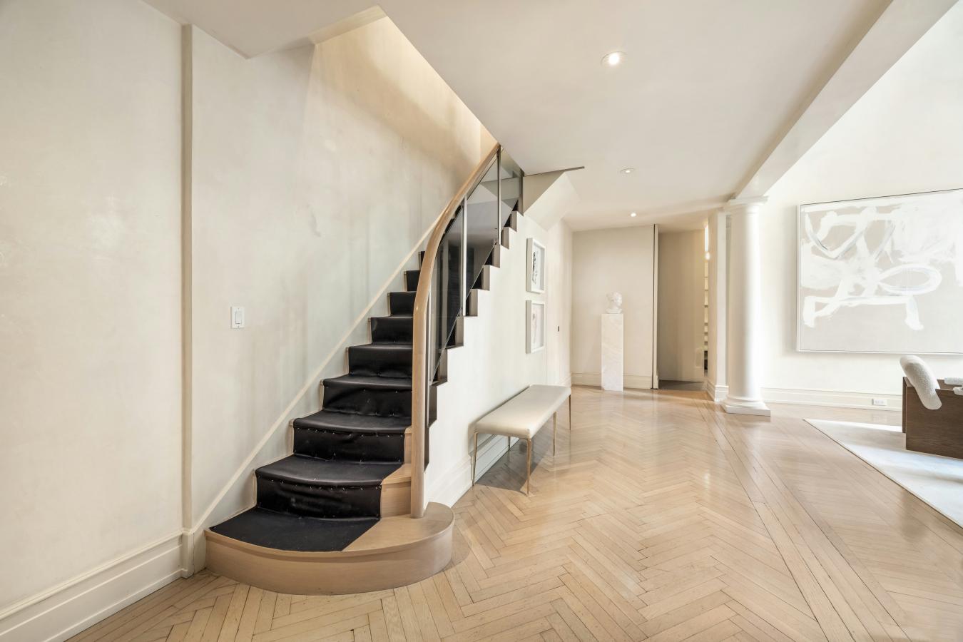 New York, New York, 10021, United States, 2 Bedrooms Bedrooms, ,3 BathroomsBathrooms,Residential,For Sale,2001272