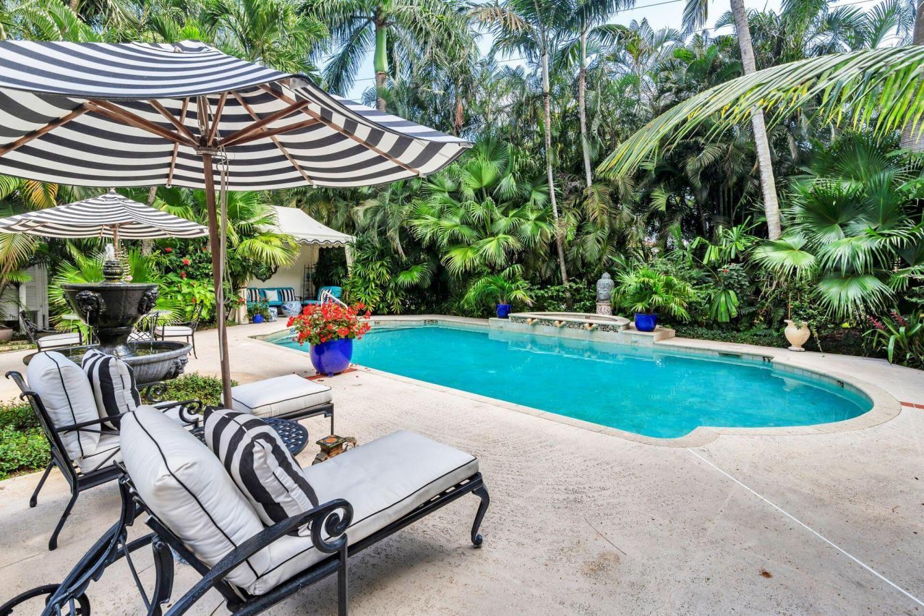 West Palm Beach, Florida, 33405, United States, 4 Bedrooms Bedrooms, ,2 BathroomsBathrooms,Residential,For Sale,2001269