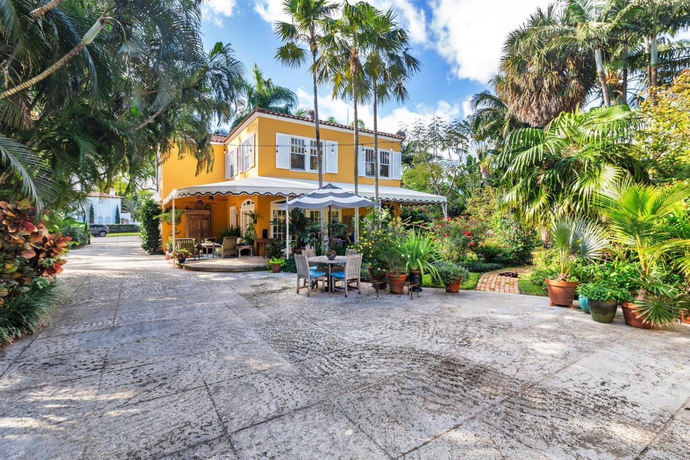 West Palm Beach, Florida, 33405, United States, 4 Bedrooms Bedrooms, ,2 BathroomsBathrooms,Residential,For Sale,2001269