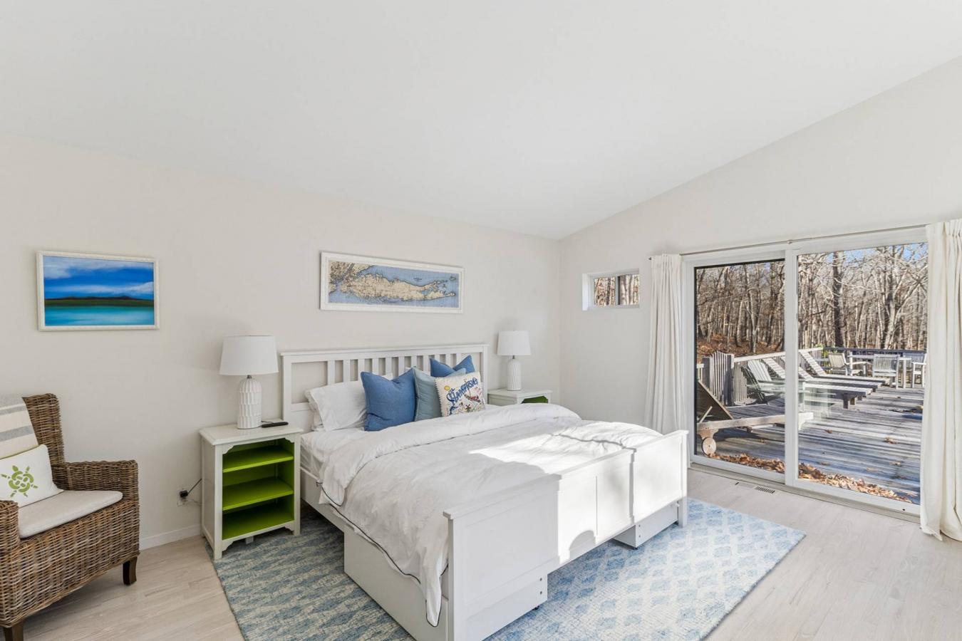 East Hampton, New York, 11937, United States, 4 Bedrooms Bedrooms, ,4 BathroomsBathrooms,Residential,For Sale,2001268