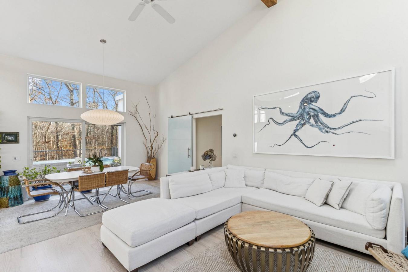 East Hampton, New York, 11937, United States, 4 Bedrooms Bedrooms, ,4 BathroomsBathrooms,Residential,For Sale,2001268