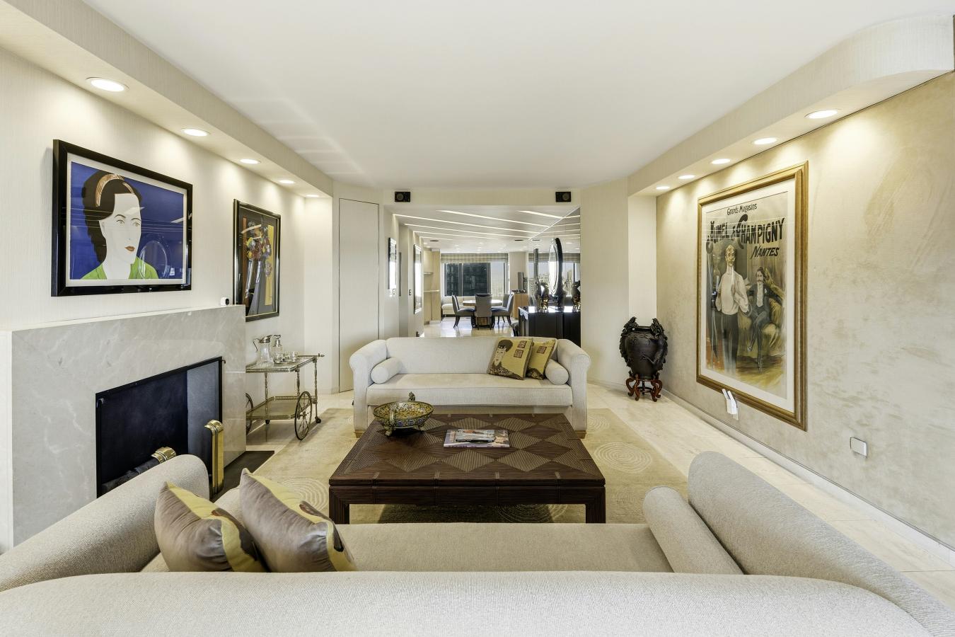 New York, New York, 10022, United States, 3 Bedrooms Bedrooms, ,4 BathroomsBathrooms,Residential,For Sale,2001266