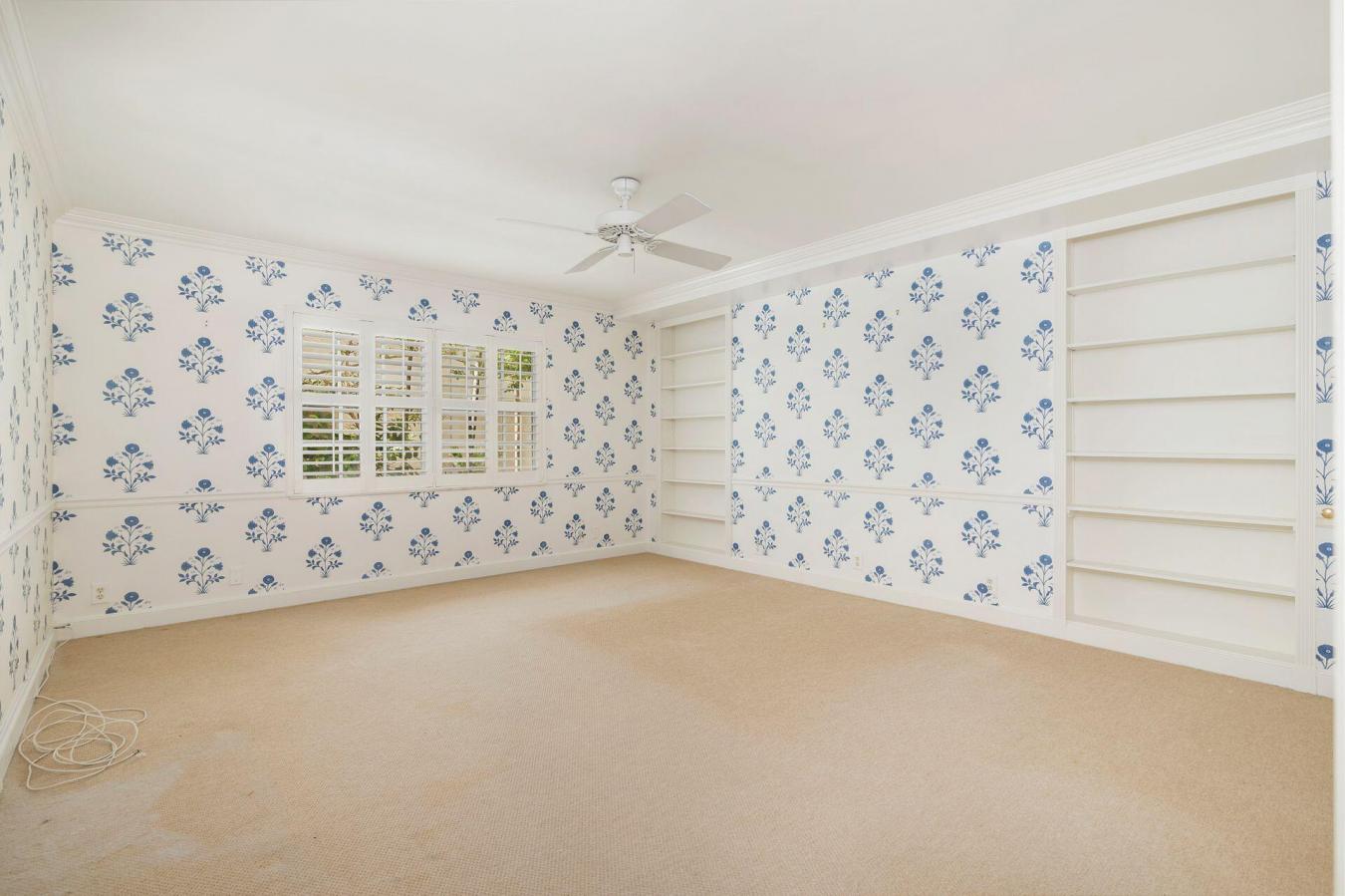 Palm Beach, Florida, 33480, United States, 3 Bedrooms Bedrooms, ,2 BathroomsBathrooms,Residential,For Sale,2001267