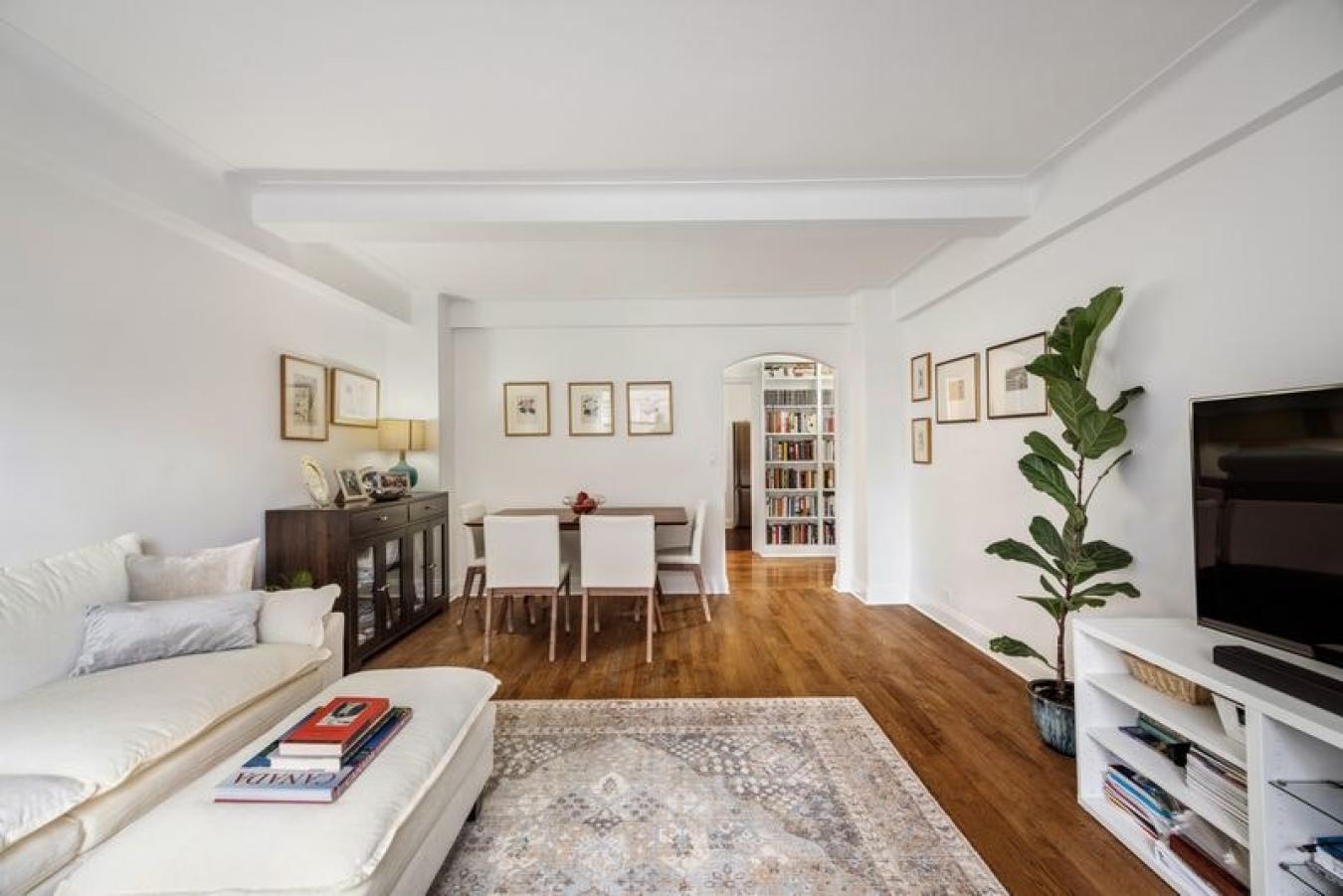 New York, New York, 10021, United States, 2 Bedrooms Bedrooms, ,2 BathroomsBathrooms,Residential,For Sale,2001256