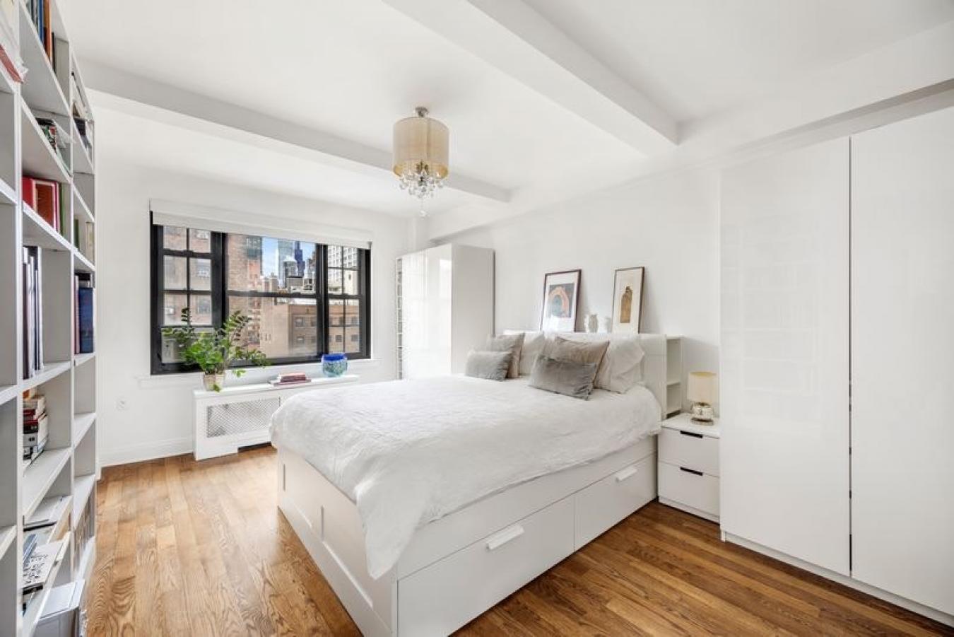 New York, New York, 10021, United States, 2 Bedrooms Bedrooms, ,2 BathroomsBathrooms,Residential,For Sale,2001256