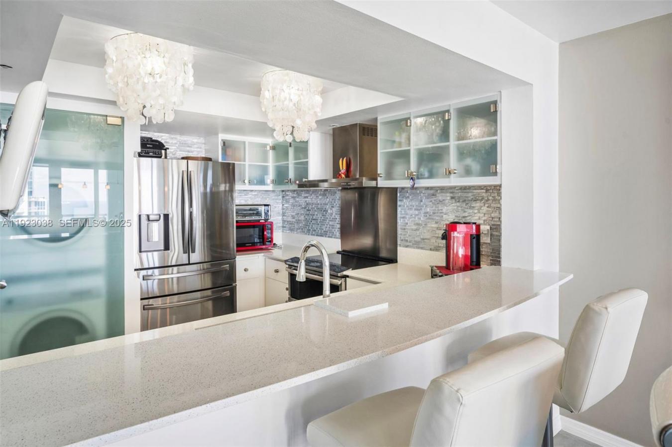 Miami Beach, Florida, 33139, United States, 1 Bedroom Bedrooms, ,1 BathroomBathrooms,Residential,For Sale,2001595