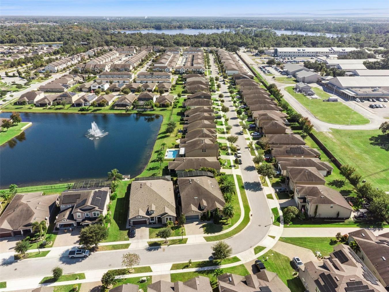 Discover the perfect blend of comfort, privacy, and resort-style livin – image 10