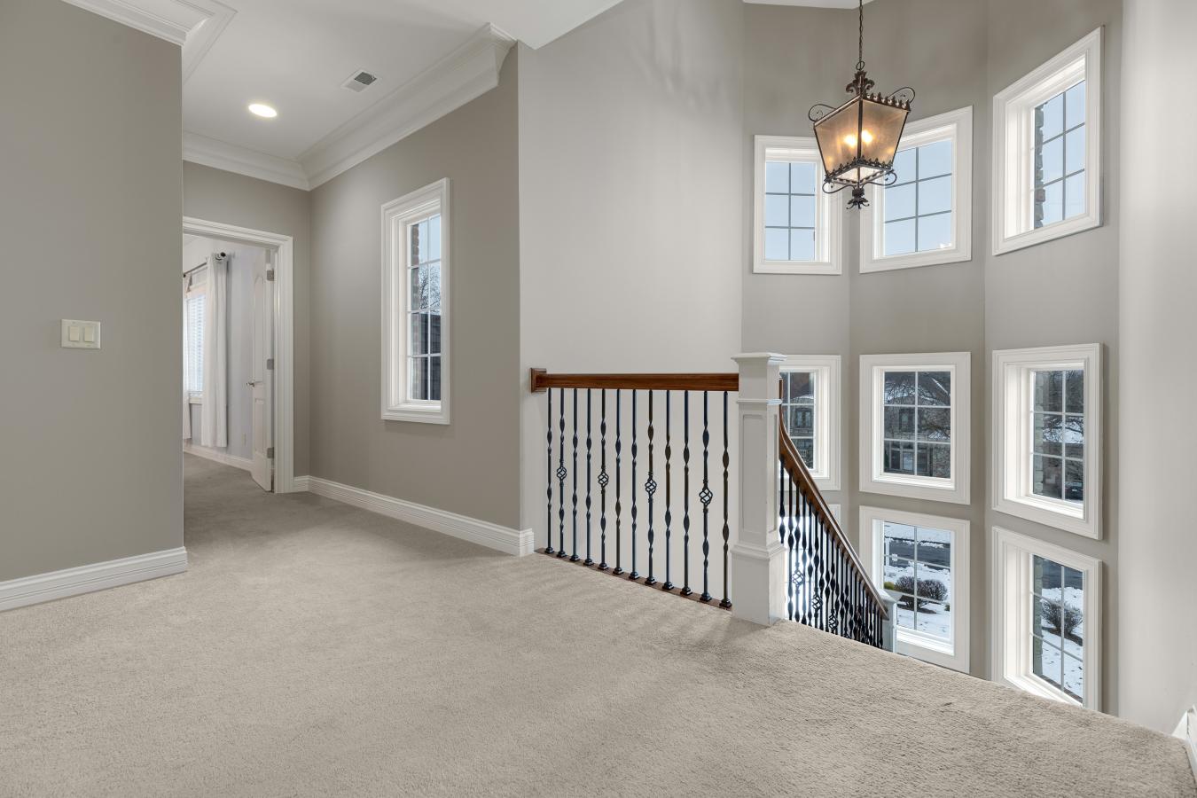 Town and Country, Missouri, 63131, United States, 5 Bedrooms Bedrooms, ,5 BathroomsBathrooms,Residential,For Sale,2001594