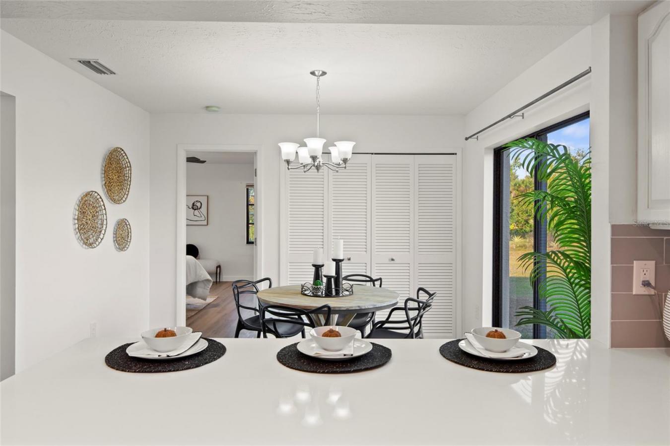 SARASOTA, Sarasota, 34240, United States, 4 Bedrooms Bedrooms, ,3 BathroomsBathrooms,Residential,For Sale,2001593