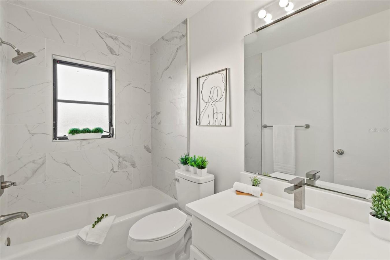 SARASOTA, Sarasota, 34240, United States, 4 Bedrooms Bedrooms, ,3 BathroomsBathrooms,Residential,For Sale,2001593