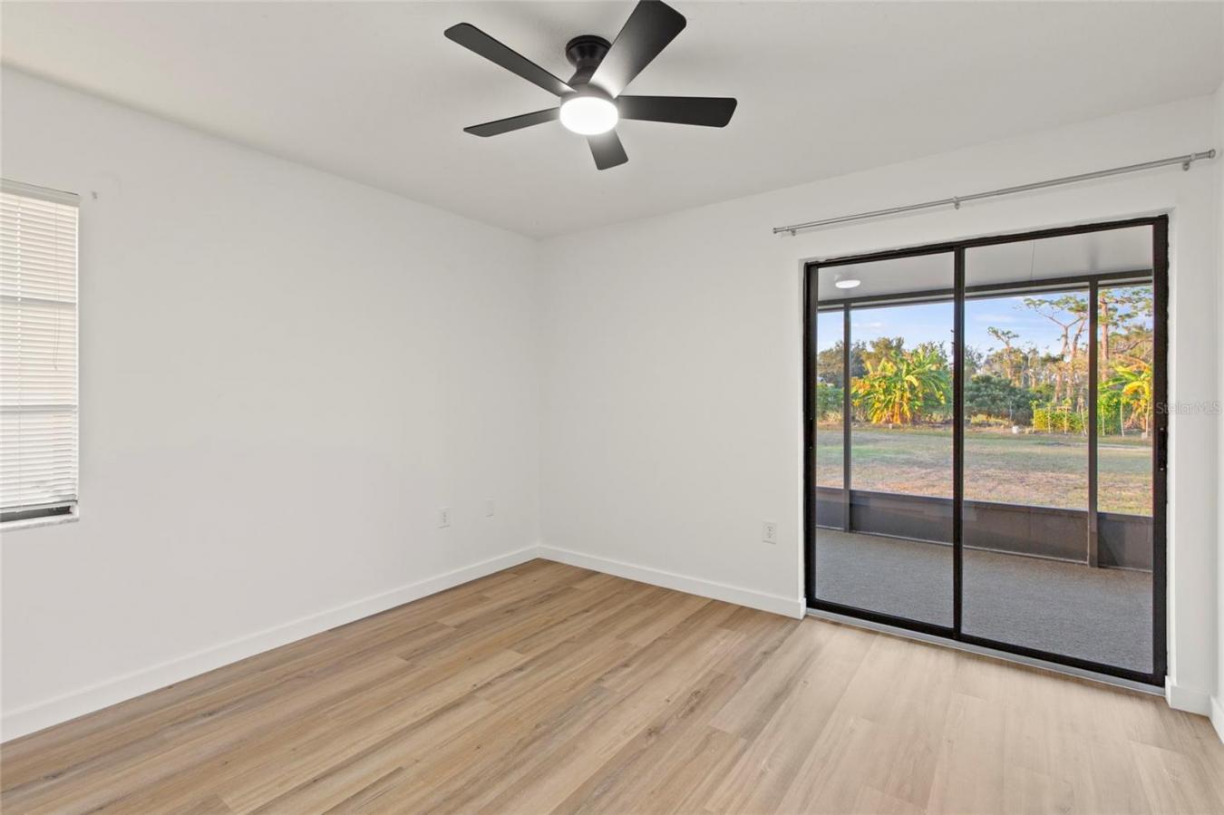 SARASOTA, Sarasota, 34240, United States, 4 Bedrooms Bedrooms, ,3 BathroomsBathrooms,Residential,For Sale,2001593