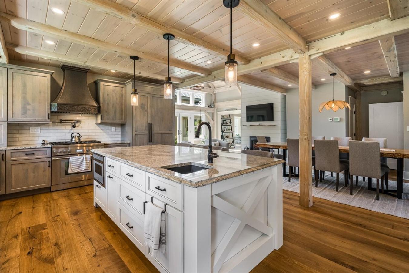 Weare, Merrimack, 03281, United States, 4 Bedrooms Bedrooms, ,4 BathroomsBathrooms,Residential,For Sale,2001592