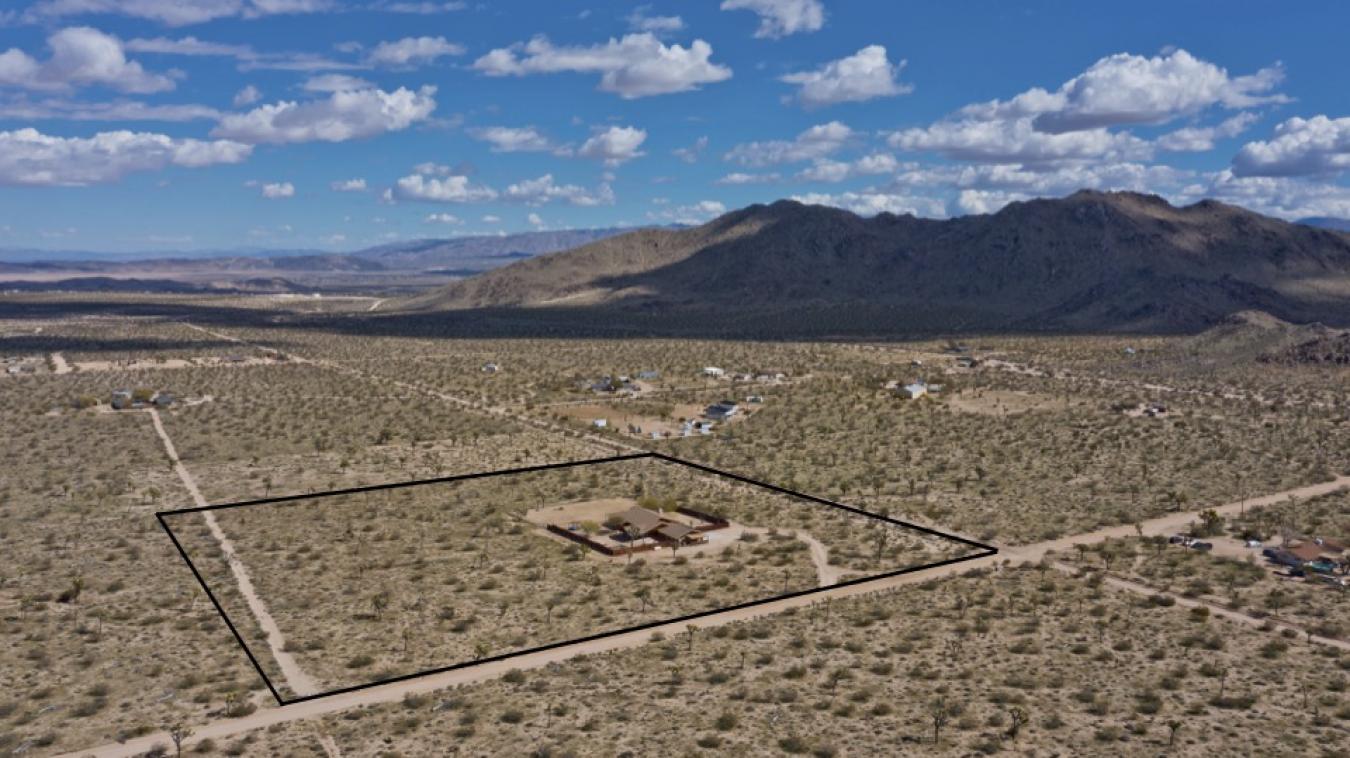 Joshua Tree, San Bernardino, 92252, United States, 5 Bedrooms Bedrooms, ,3 BathroomsBathrooms,Residential,For Sale,2001591