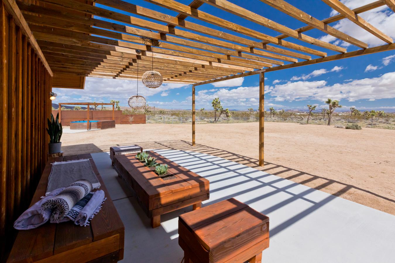 Joshua Tree, San Bernardino, 92252, United States, 5 Bedrooms Bedrooms, ,3 BathroomsBathrooms,Residential,For Sale,2001591