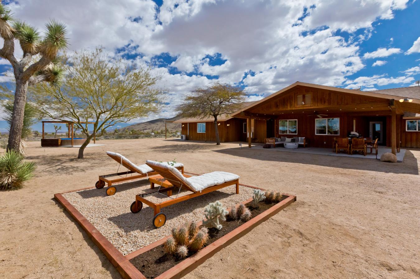 Joshua Tree, San Bernardino, 92252, United States, 5 Bedrooms Bedrooms, ,3 BathroomsBathrooms,Residential,For Sale,2001591