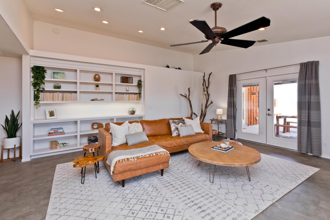 Joshua Tree, San Bernardino, 92252, United States, 5 Bedrooms Bedrooms, ,3 BathroomsBathrooms,Residential,For Sale,2001591