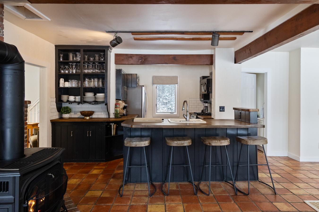 Mendon, Vermont, 05701-, United States, 20 Bedrooms Bedrooms, ,19 BathroomsBathrooms,Residential,For Sale,2002883