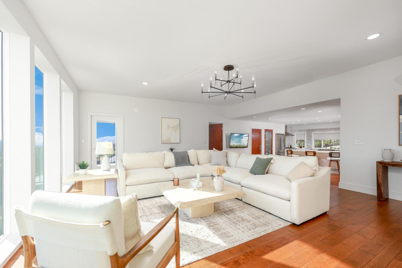 La Jolla, California, 92037, United States, 6 Bedrooms Bedrooms, ,6 BathroomsBathrooms,Residential,For Sale,2001589