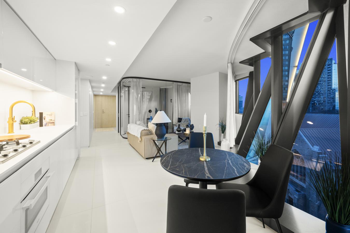 VANCOUVER, CANADA, V6E 0E5, Canada, 2 Bedrooms Bedrooms, ,Residential,For Sale,2001588