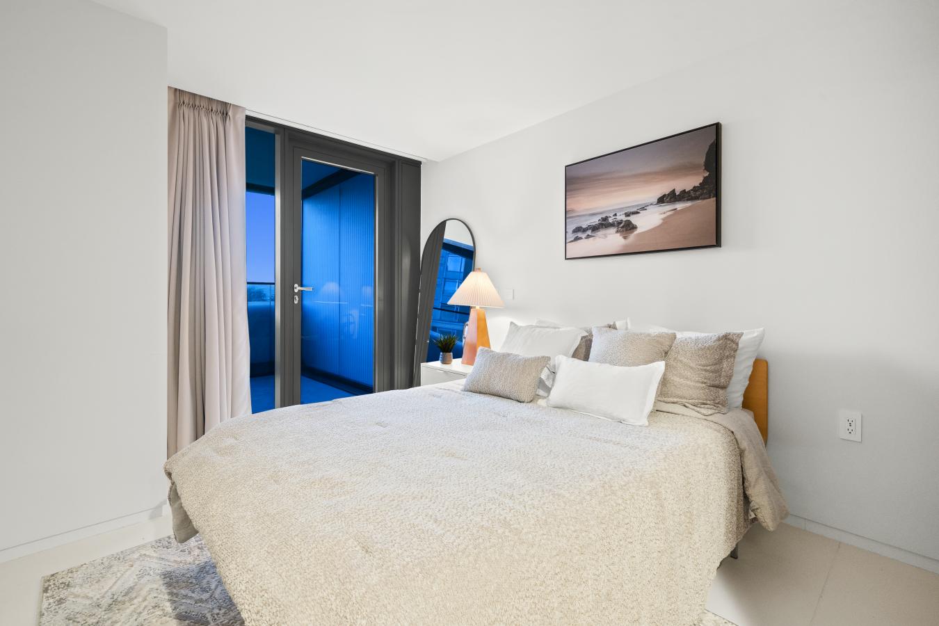 VANCOUVER, CANADA, V6E 0E5, Canada, 2 Bedrooms Bedrooms, ,Residential,For Sale,2001588