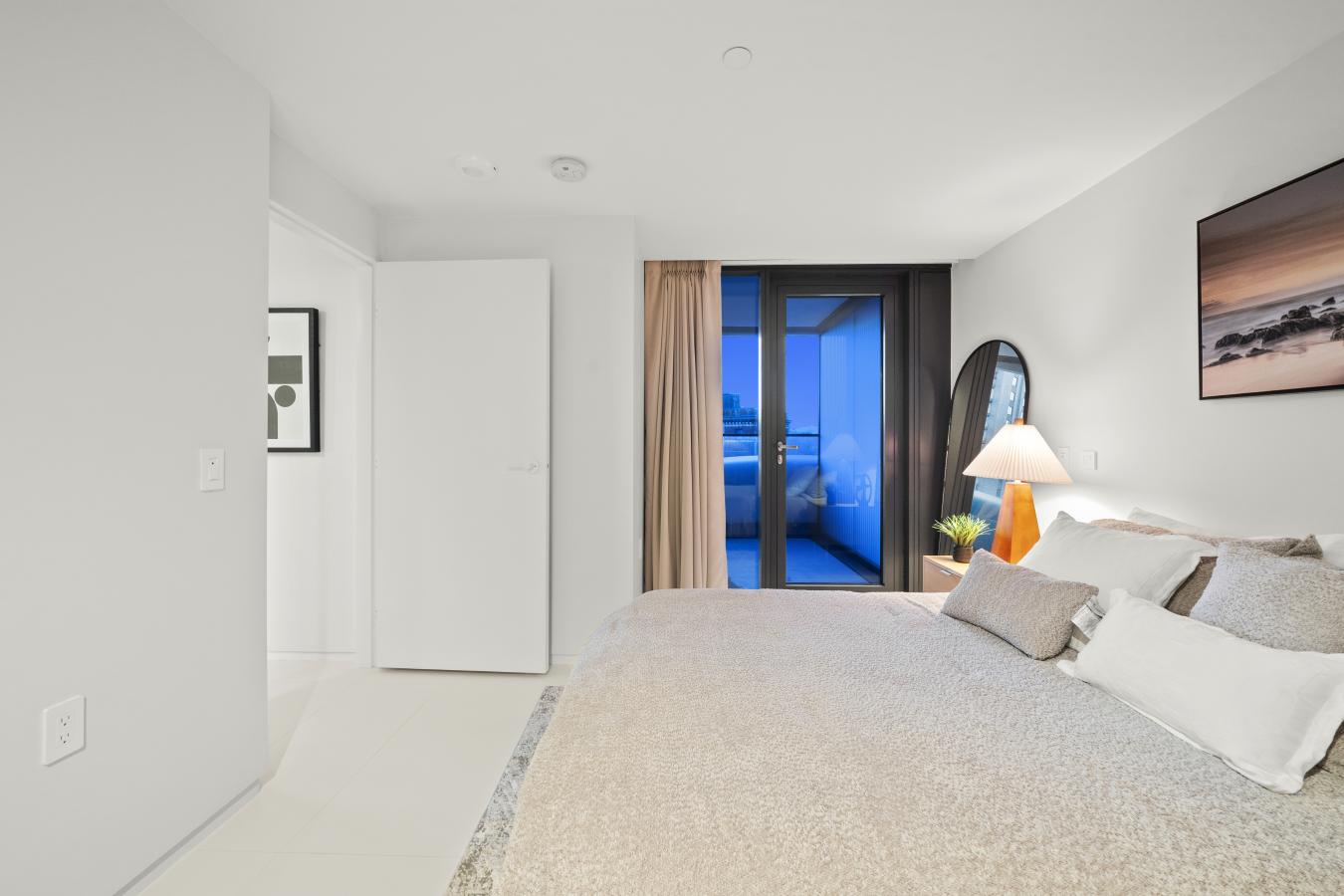 VANCOUVER, CANADA, V6E 0E5, Canada, 2 Bedrooms Bedrooms, ,Residential,For Sale,2001588