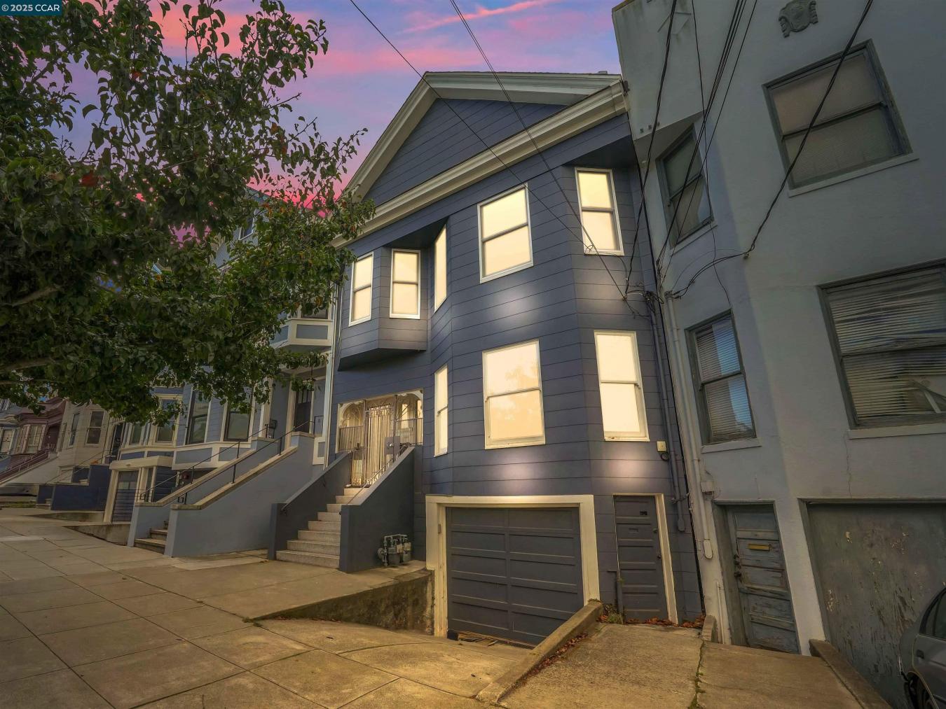 San Francisco, San Francisco, 94118, United States, 3 Bedrooms Bedrooms, ,1 BathroomBathrooms,Residential,For Sale,2001587