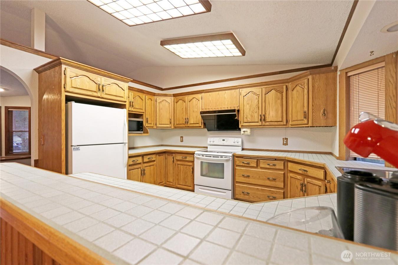 Tacoma, Pierce, 98446, United States, 4 Bedrooms Bedrooms, ,3 BathroomsBathrooms,Residential,For Sale,2001585