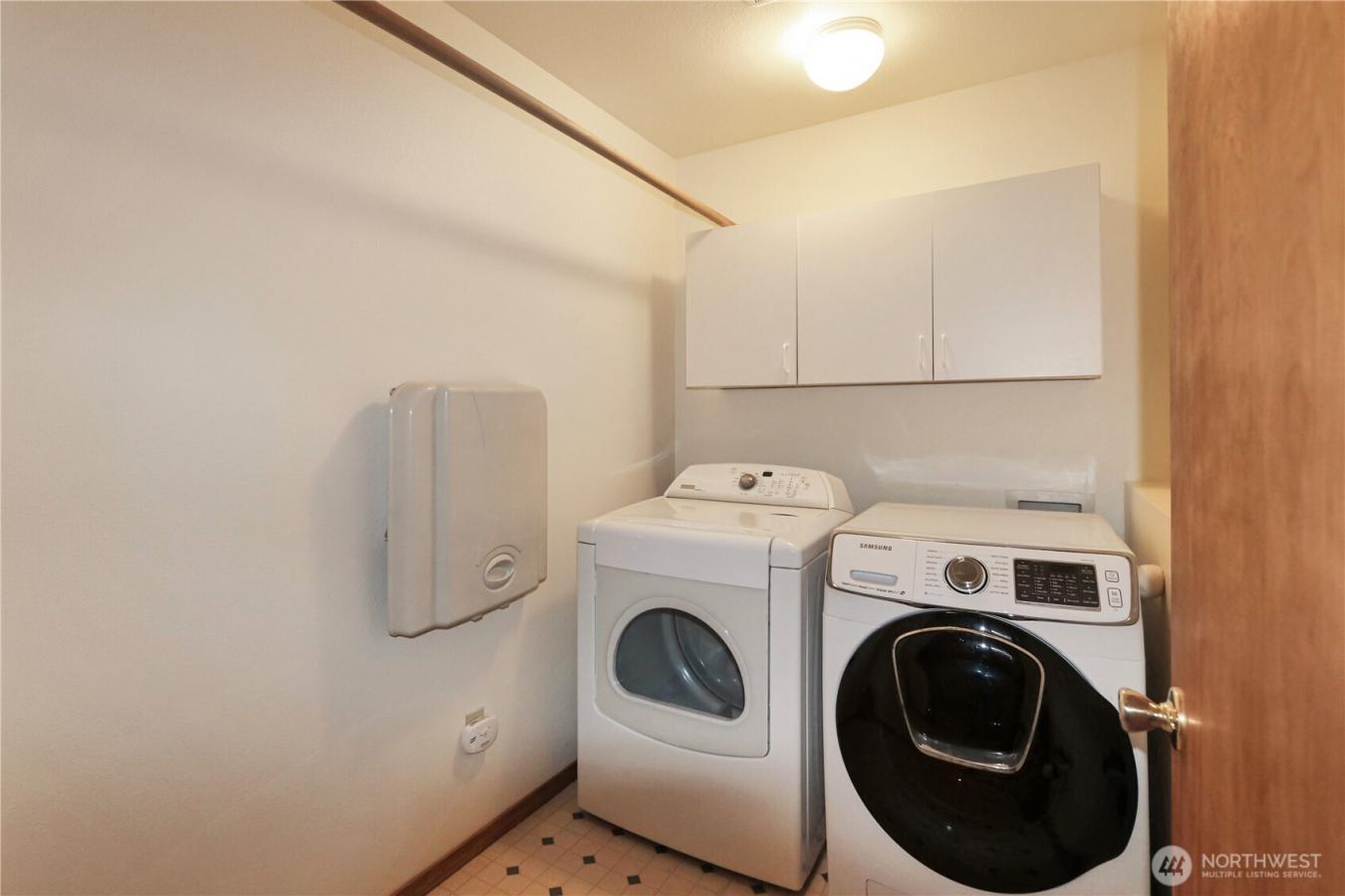 Tacoma, Pierce, 98446, United States, 4 Bedrooms Bedrooms, ,3 BathroomsBathrooms,Residential,For Sale,2001585