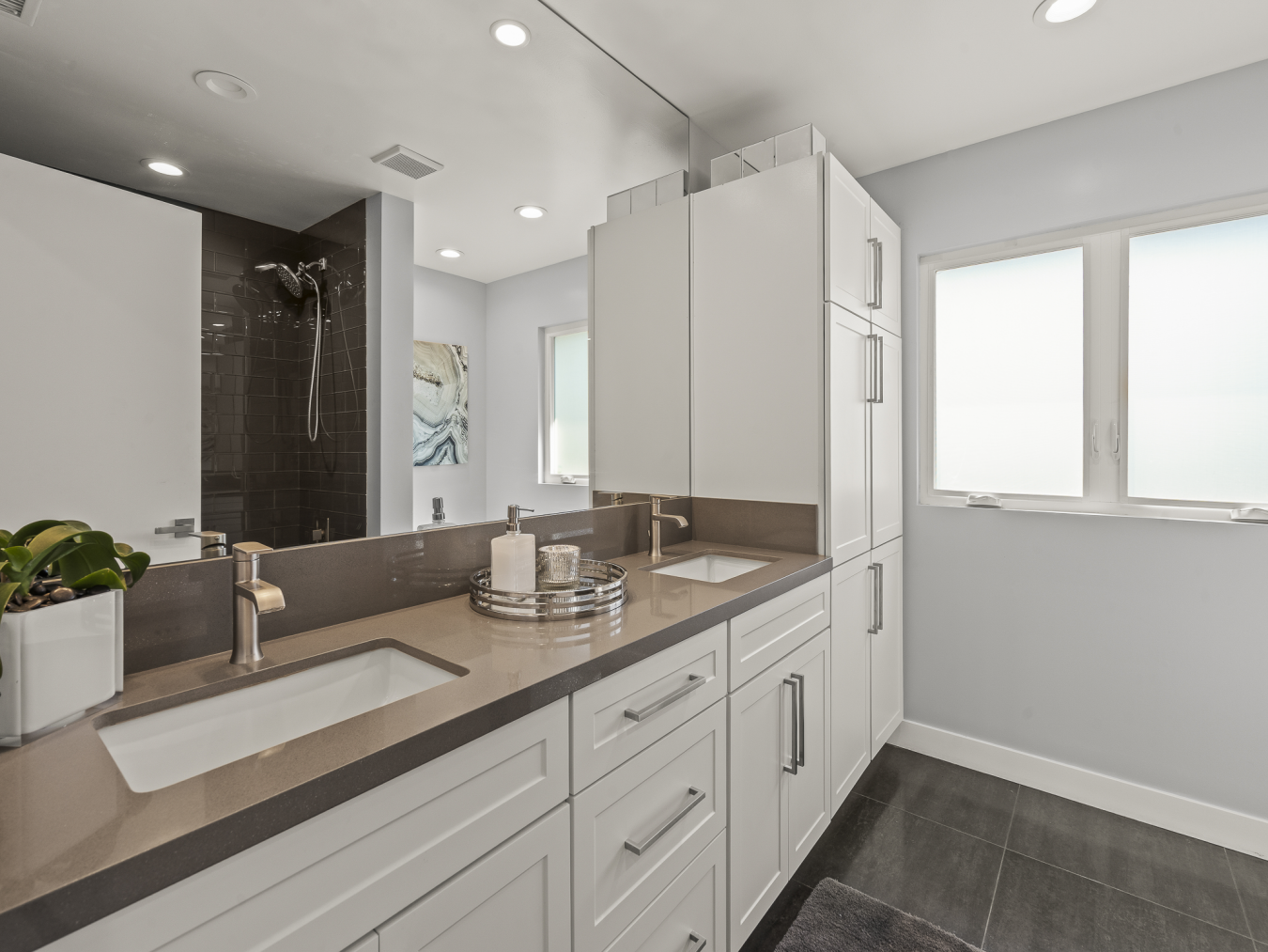 Poway, San Diego, 92064, United States, 5 Bedrooms Bedrooms, ,3 BathroomsBathrooms,Residential,For Sale,2001584