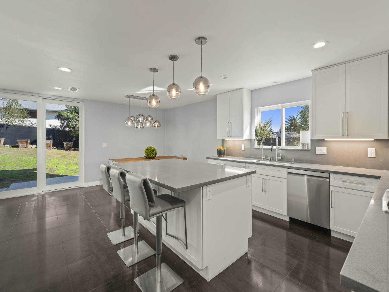 Poway, San Diego, 92064, United States, 5 Bedrooms Bedrooms, ,3 BathroomsBathrooms,Residential,For Sale,2001584