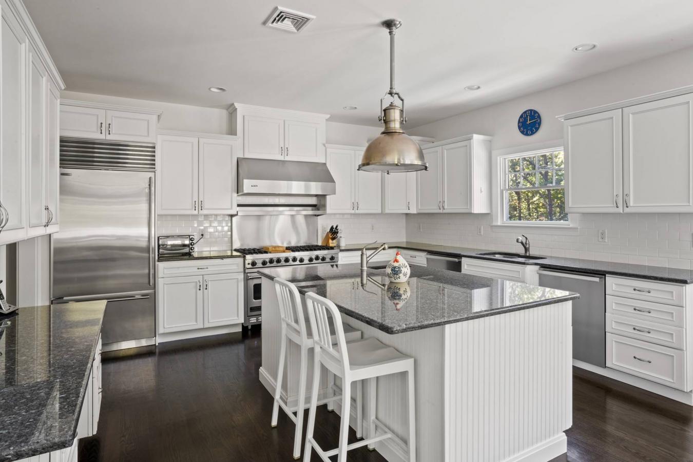 Southampton, New York, 11968, United States, 6 Bedrooms Bedrooms, ,5 BathroomsBathrooms,Residential,For Sale,2001580