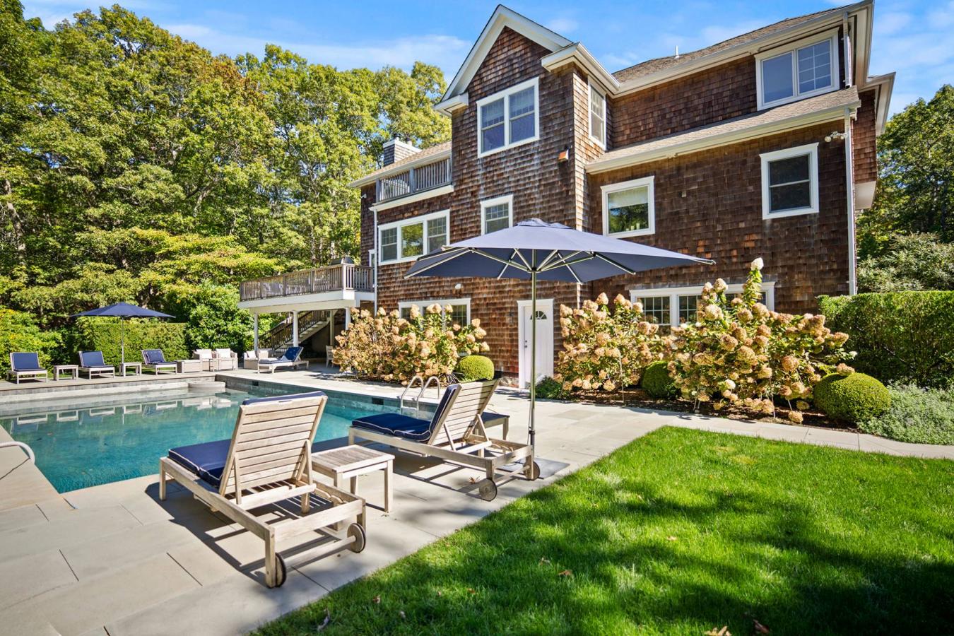 Southampton, New York, 11968, United States, 6 Bedrooms Bedrooms, ,5 BathroomsBathrooms,Residential,For Sale,2001580