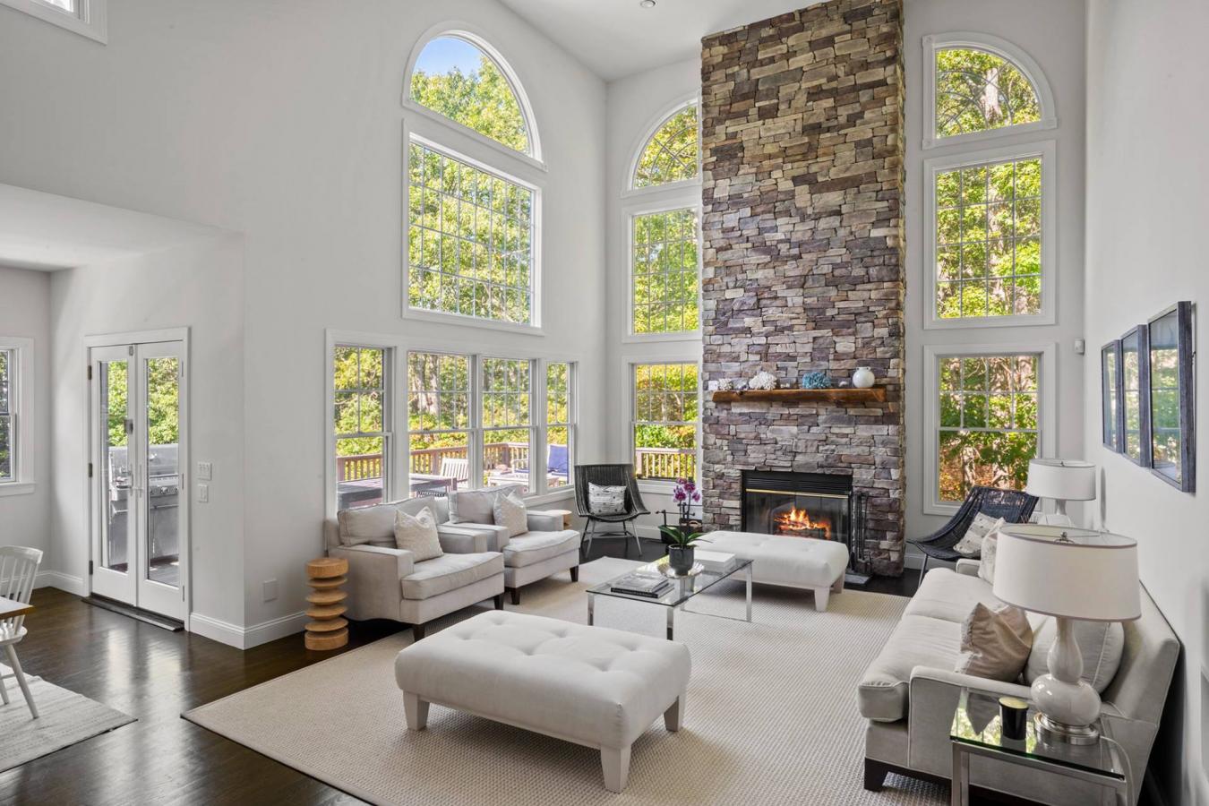 Southampton, New York, 11968, United States, 6 Bedrooms Bedrooms, ,5 BathroomsBathrooms,Residential,For Sale,2001580