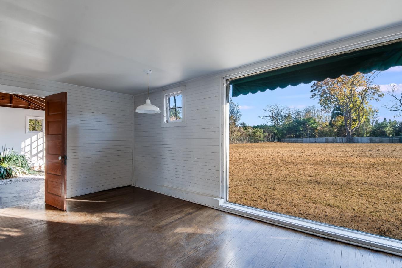 Village of East Hampton, New York, 11937, United States, 1 Bedroom Bedrooms, ,2 BathroomsBathrooms,Residential,For Sale,2001579