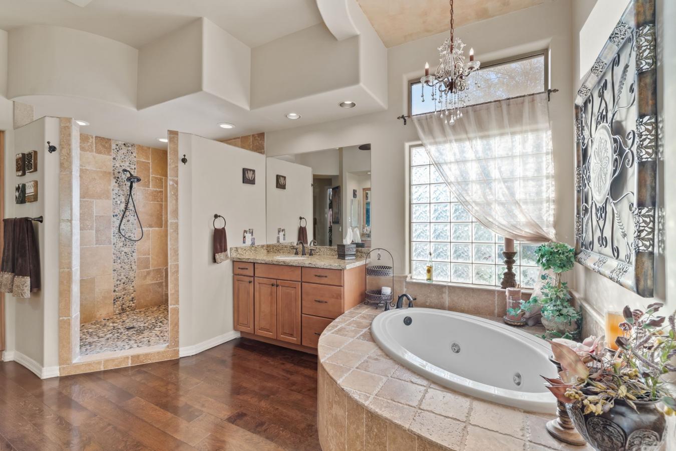 Cave Creek, Maricopa, 85331, United States, 6 Bedrooms Bedrooms, ,5 BathroomsBathrooms,Residential,For Sale,2002573