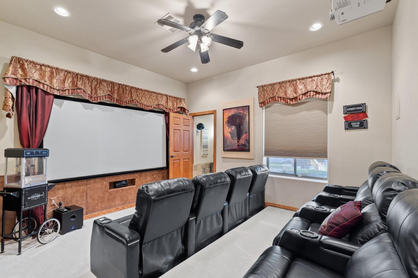 Cave Creek, Maricopa, 85331, United States, 6 Bedrooms Bedrooms, ,5 BathroomsBathrooms,Residential,For Sale,2002573