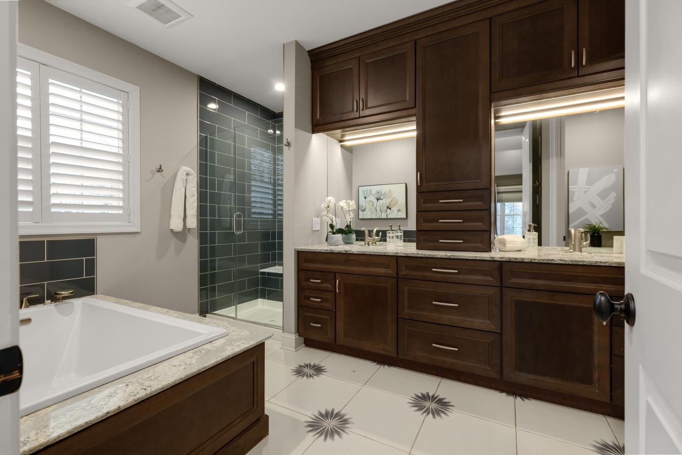 Chesterfield, Missouri, 63017, United States, 4 Bedrooms Bedrooms, ,3 BathroomsBathrooms,Residential,For Sale,2002572