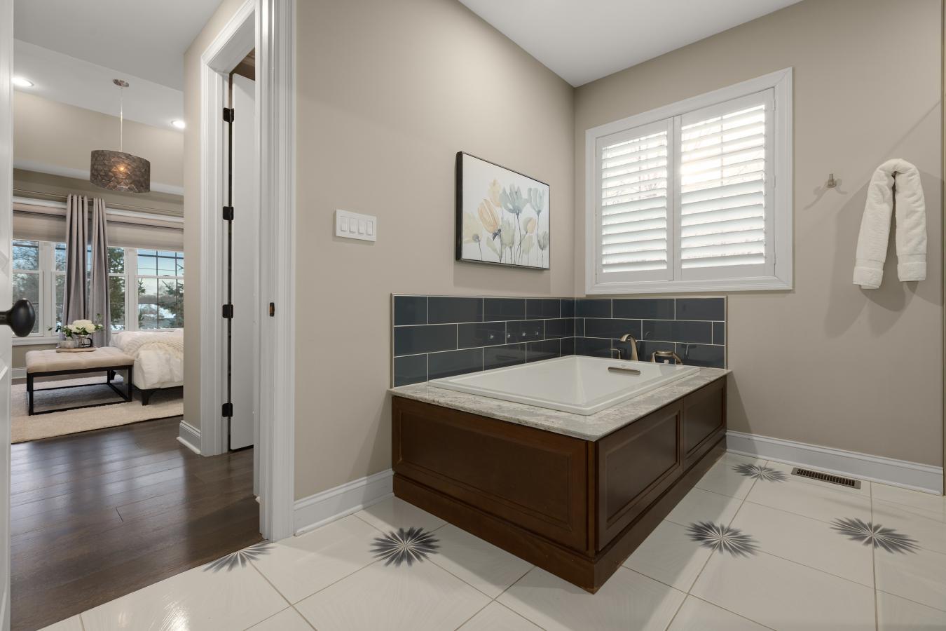 Chesterfield, Missouri, 63017, United States, 4 Bedrooms Bedrooms, ,3 BathroomsBathrooms,Residential,For Sale,2002572