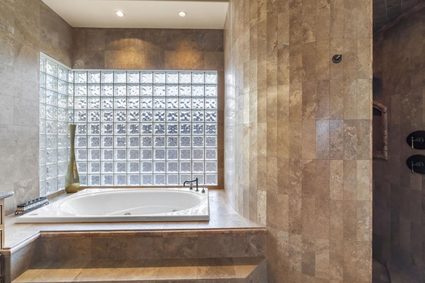 Scottsdale, Maricopa, 85259, United States, 6 Bedrooms Bedrooms, ,5 BathroomsBathrooms,Residential,For Sale,2002570