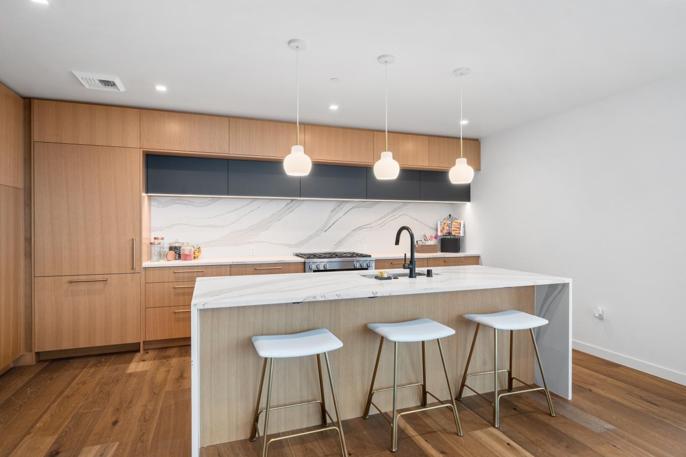 Vancouver, Washington, 98660, United States, 3 Bedrooms Bedrooms, ,3 BathroomsBathrooms,Residential,For Sale,2001576