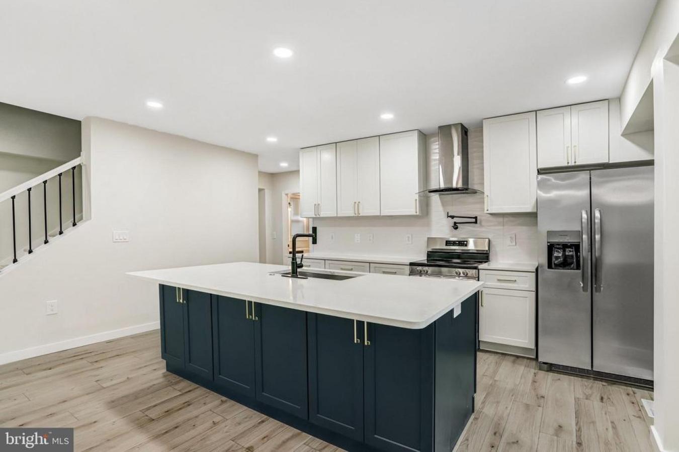 WASHINGTON, WASHINGTON, 20019, United States, ,Residential,For Sale,2002569