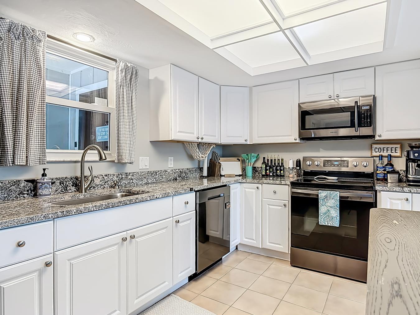 Ponce Inlet, Volusia, 32127, United States, 3 Bedrooms Bedrooms, ,2 BathroomsBathrooms,Residential,For Sale,2002564