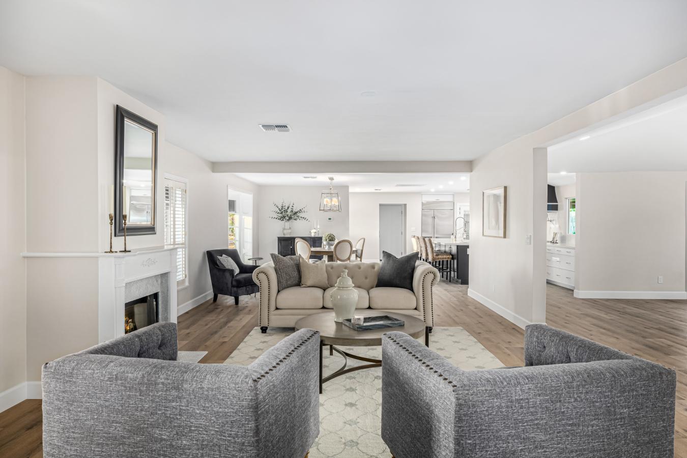 Phoenix, Arizona, 85007, United States, 4 Bedrooms Bedrooms, ,3 BathroomsBathrooms,Residential,For Sale,2001575