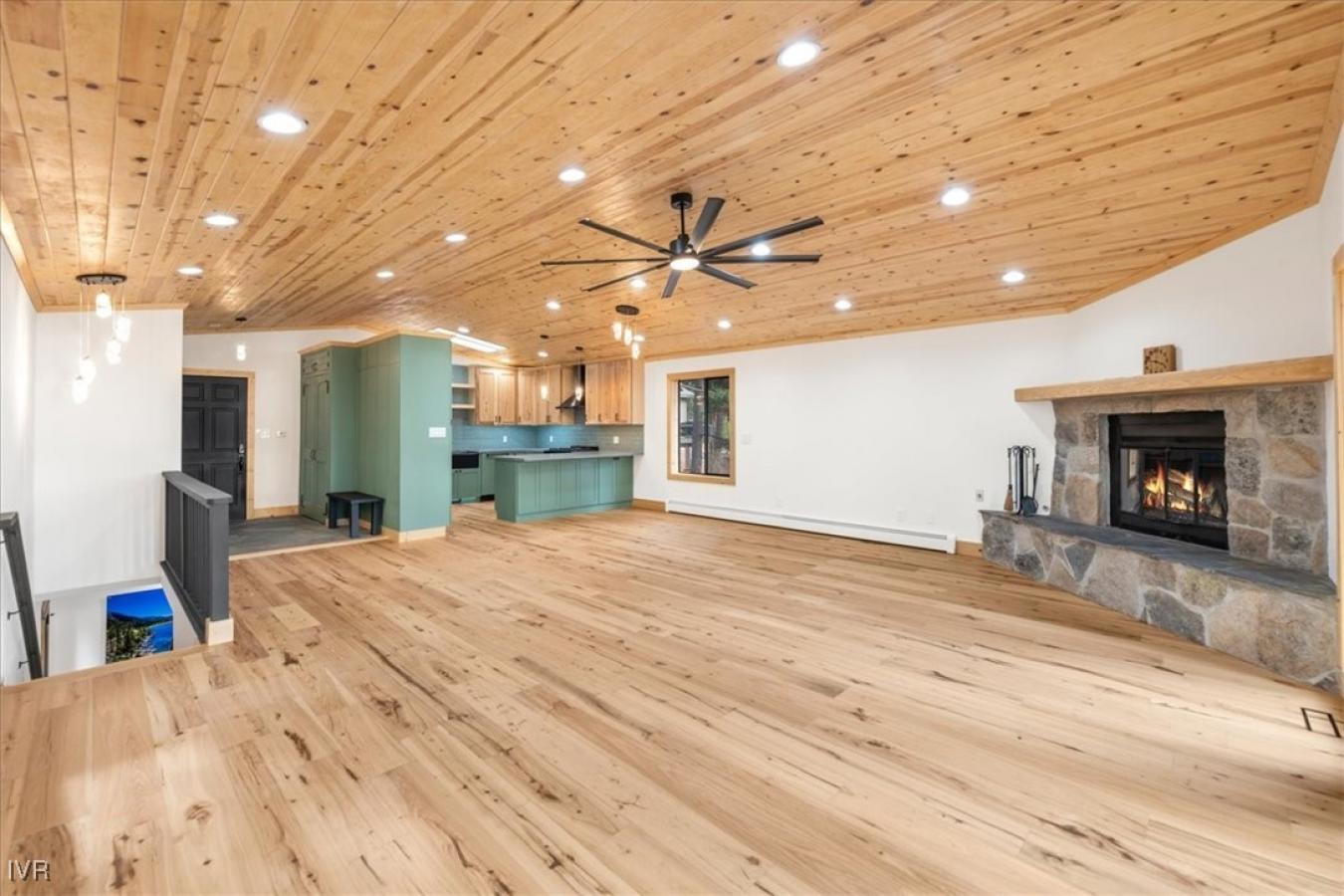 Incline Village, Washoe, 89451, United States, 3 Bedrooms Bedrooms, ,2 BathroomsBathrooms,Residential,For Sale,2002563