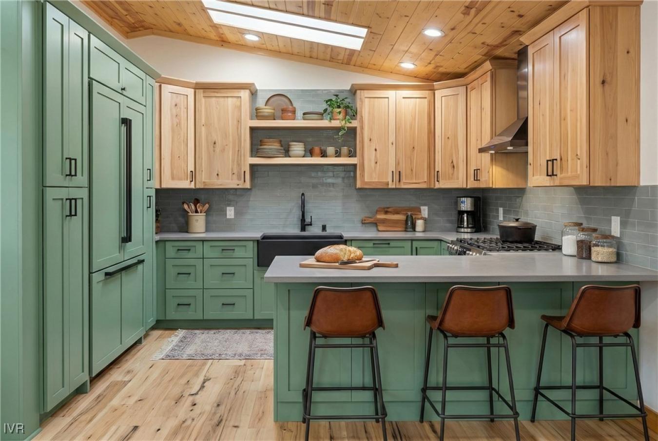 Incline Village, Washoe, 89451, United States, 3 Bedrooms Bedrooms, ,2 BathroomsBathrooms,Residential,For Sale,2002563