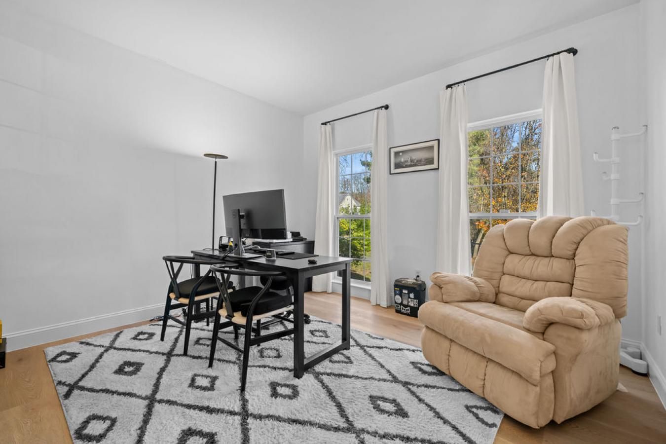 Columbia, Maryland, 21044, United States, 4 Bedrooms Bedrooms, ,2 BathroomsBathrooms,Residential,For Sale,2002562